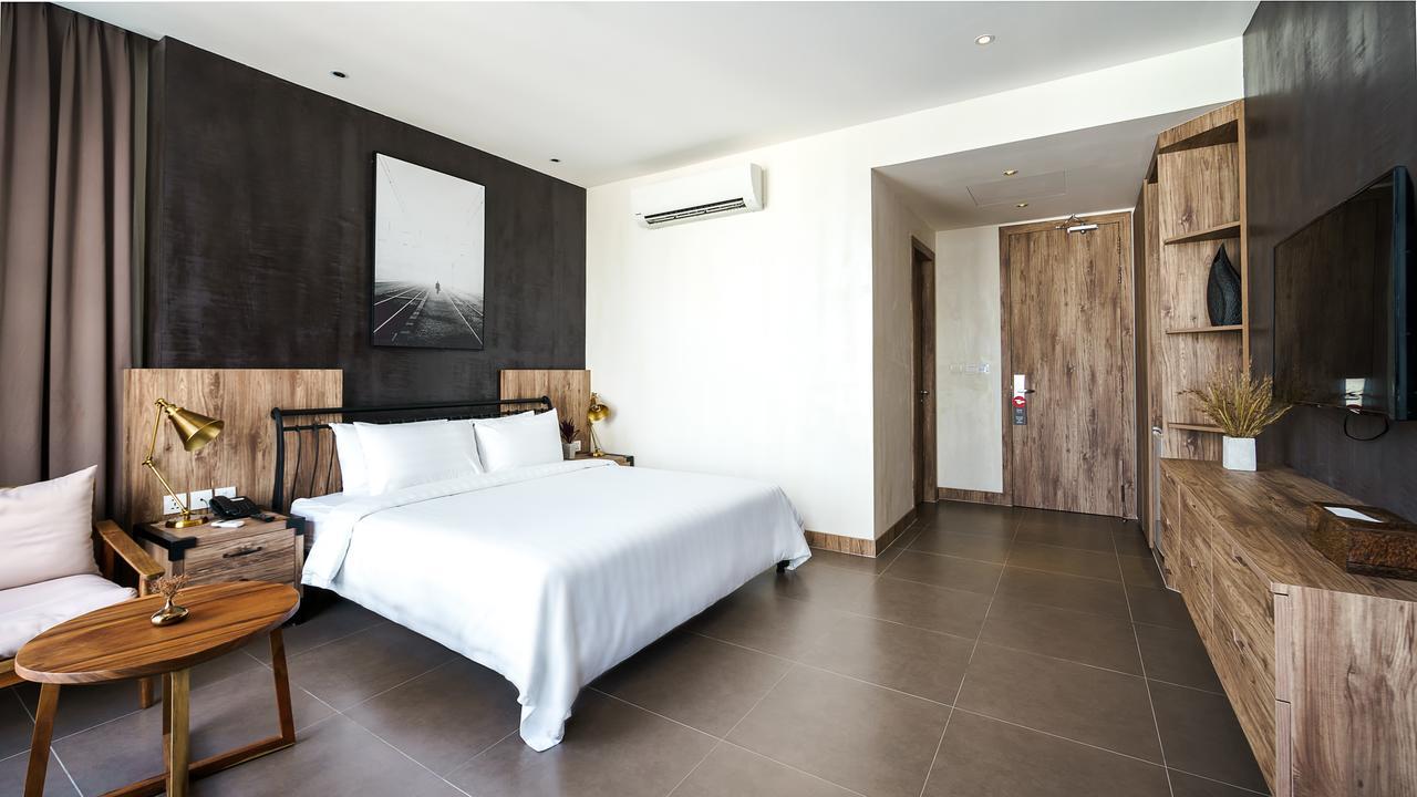 Sim Boutique Hotel Phnom Penh Exteriör bild
